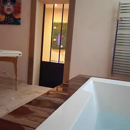 L' Ambrifany Bed & Breakfast Quelmes