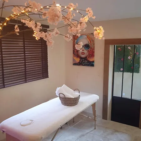 Bed & Breakfast L' Ambrifany Quelmes